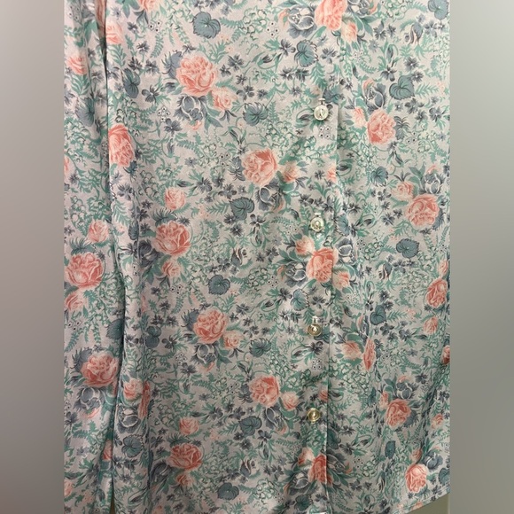 Vintage Pastel Floral Caper-Mates Print Women’s Button Blouse - Picture 3 of 7
